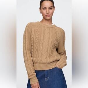 Gap Camel Brown Cableknit Pullover Sweater Womens Small Fall Fisherman NWOT